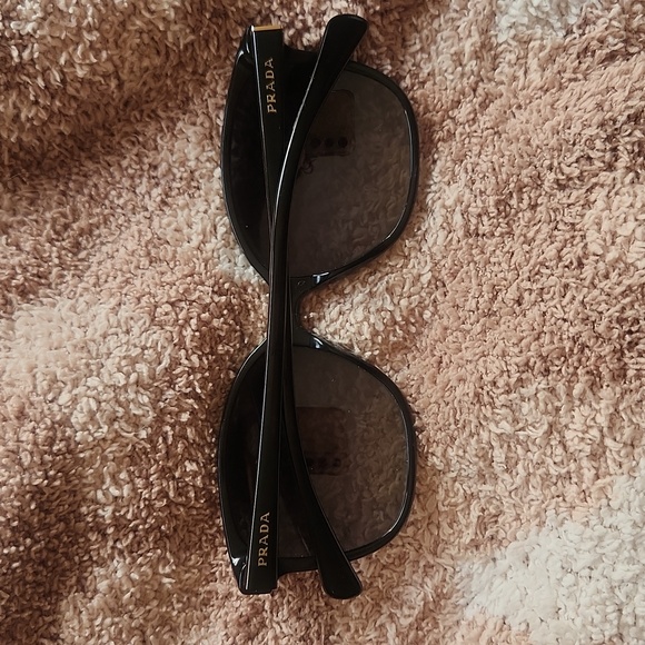 PRADA SUNGLASSES/ WORN ONCE - Picture 2 of 7